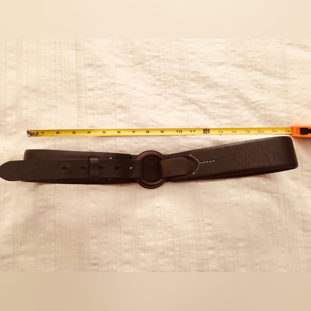 Woman’s leather belt